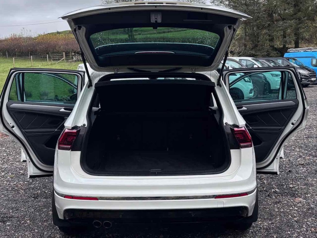 Used Volkswagen Tiguan 2016 for sale - 76559314: Photo 11