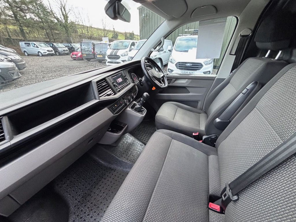 Used Volkswagen Transporter 2021 for sale - 77027027: Photo 17