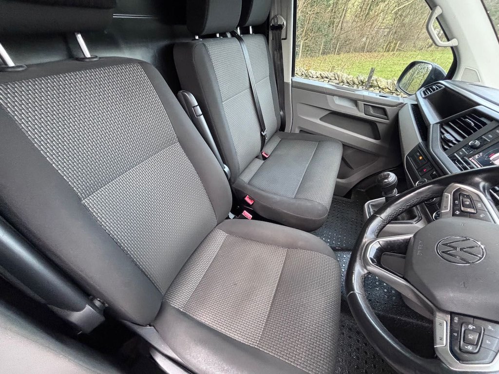 Used Volkswagen Transporter 2021 for sale - 77027027: Photo 18