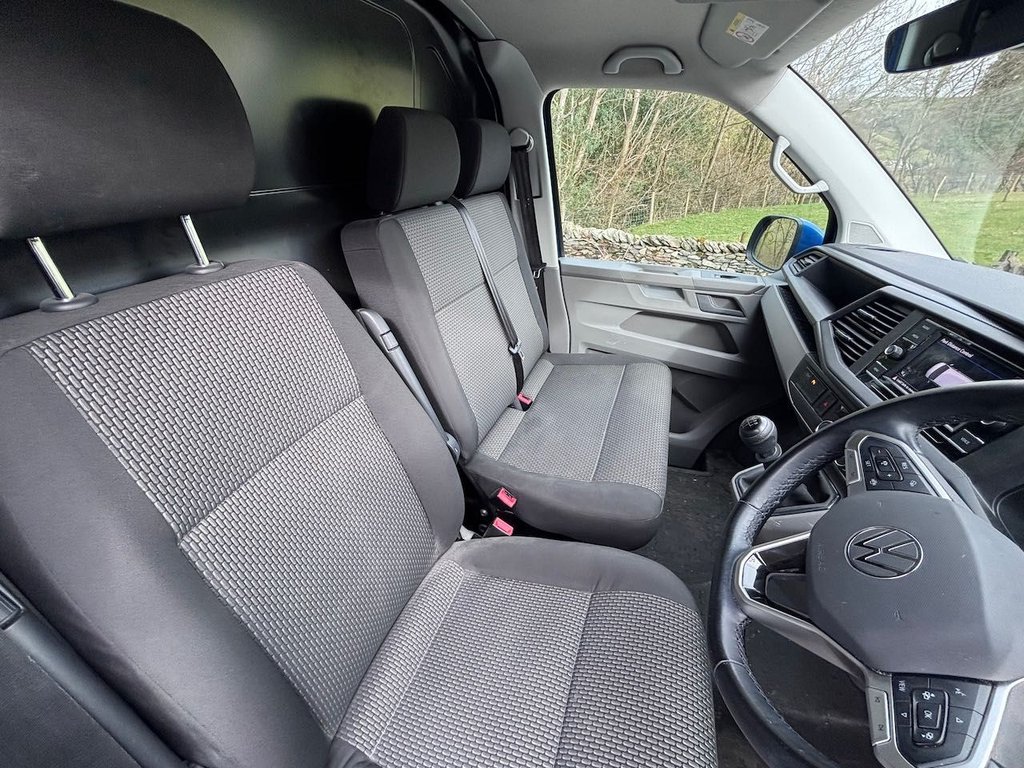 Used Volkswagen Transporter 2024 for sale - 77820496: Photo 16