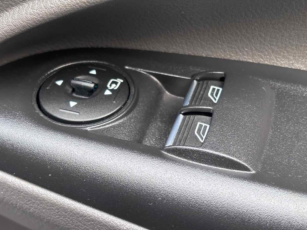 Used Ford Transit Connect 2022 for sale - 76105512: Photo 39