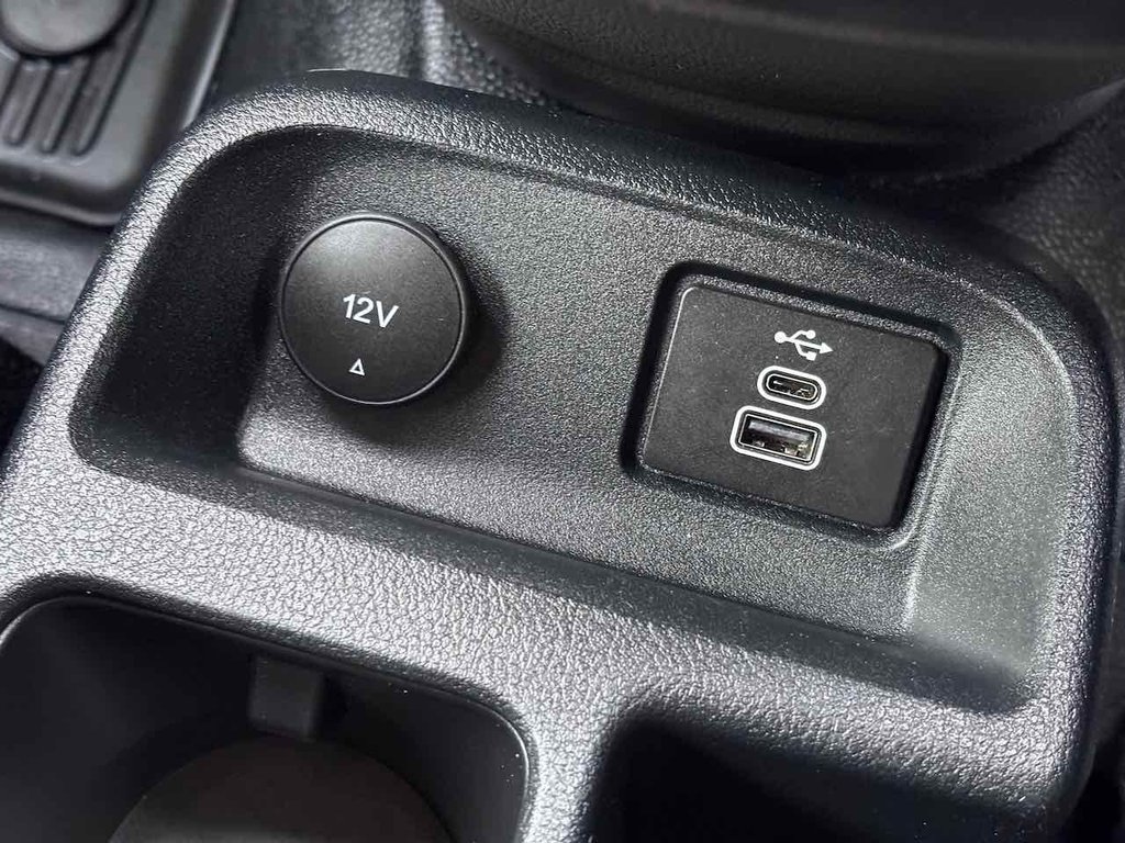 Used Ford Transit Connect 2022 for sale - 76105512: Photo 48