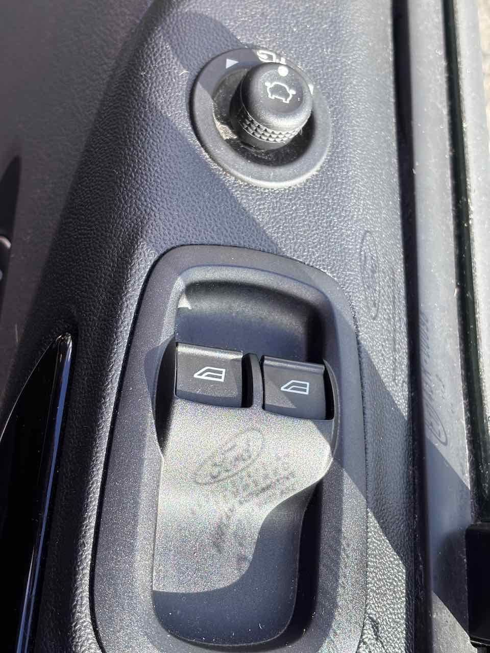 Used Ford Transit Custom 2023 for sale - 75752902: Photo 33