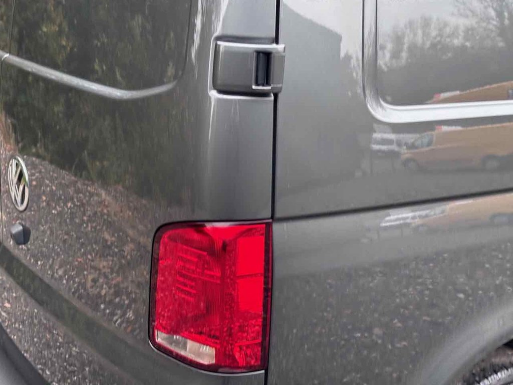 Used Volkswagen Transporter 2024 for sale - 76303562: Photo 36