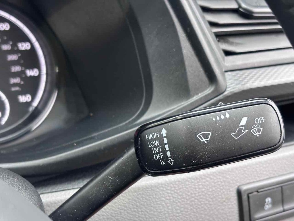 Used Volkswagen Transporter 2024 for sale - 76303562: Photo 50