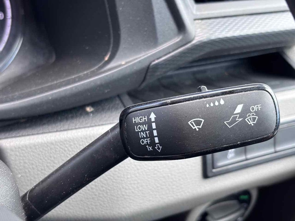 Used Volkswagen Transporter 2023 for sale - 76345169: Photo 41