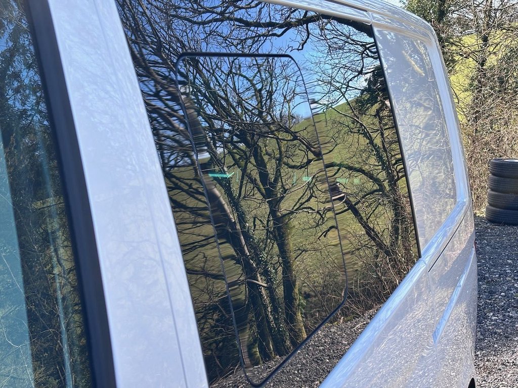 Used Volkswagen Transporter 2025 for sale - 76665685: Photo 42