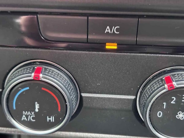 Used Volkswagen Transporter 2021 for sale - 76279595: Photo 29