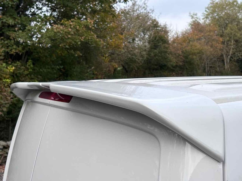 Used Volkswagen Transporter 2024 for sale - 76279731: Photo 47