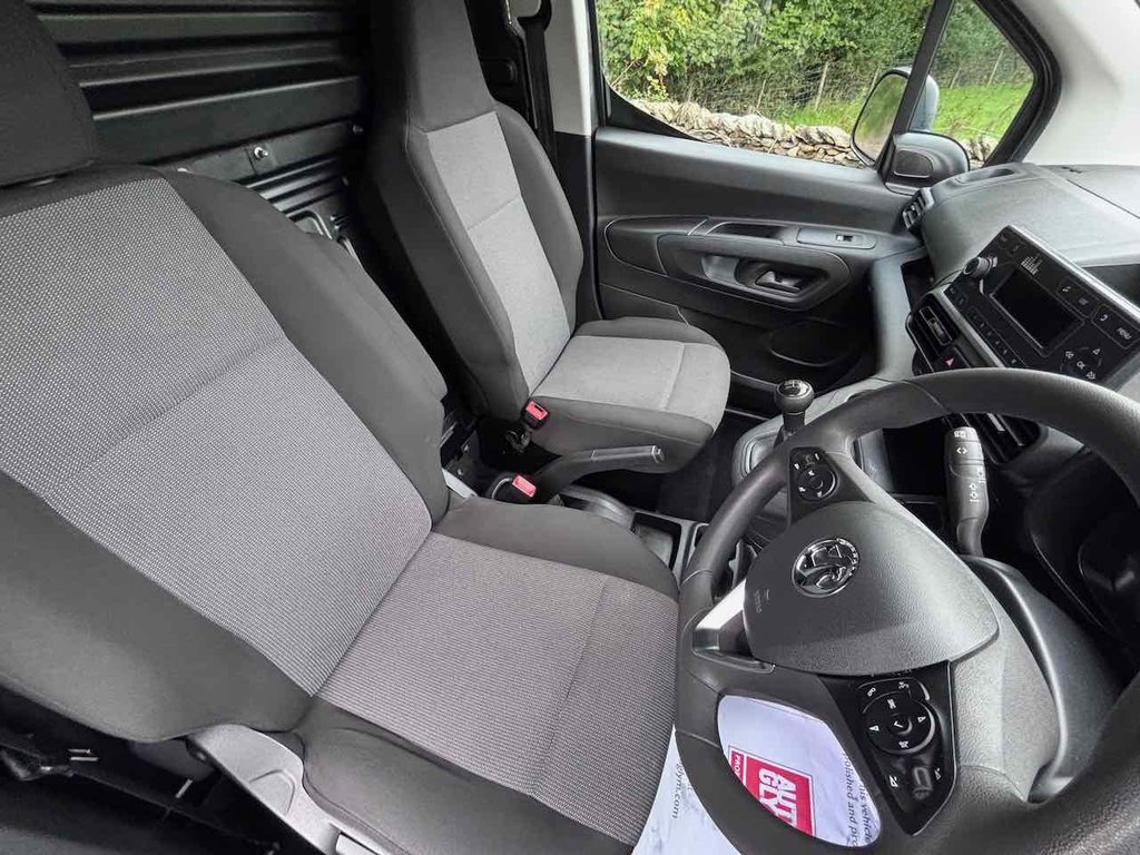 Used Vauxhall Combo 2021 for sale - 75986405: Photo 32