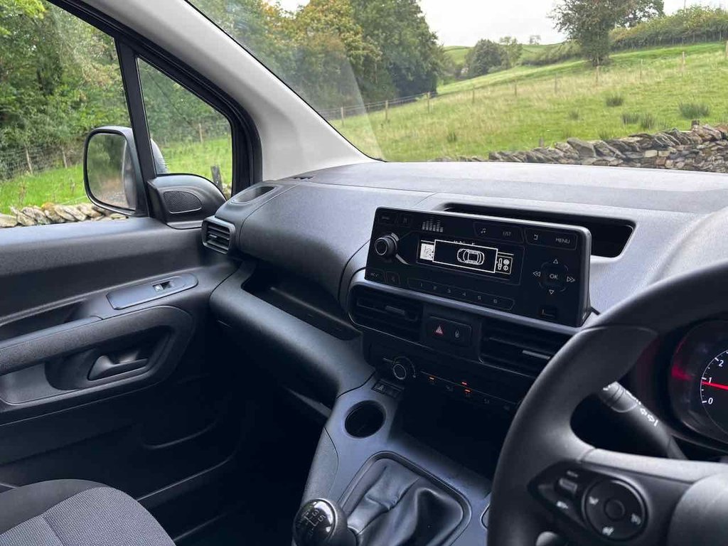 Used Vauxhall Combo 2021 for sale - 75986405: Photo 49