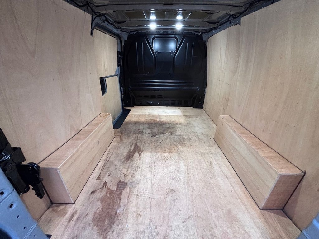 Used Volkswagen Transporter 2025 for sale - 77820493: Photo 14