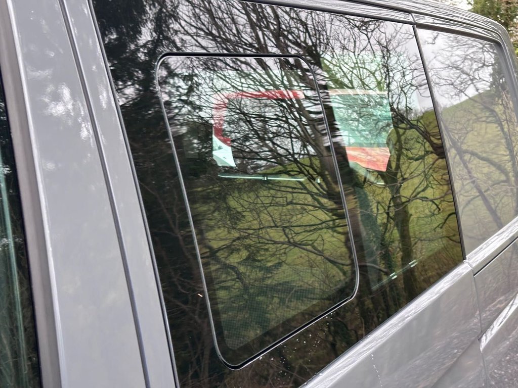 Used Volkswagen Transporter 2022 for sale - 77463787: Photo 24