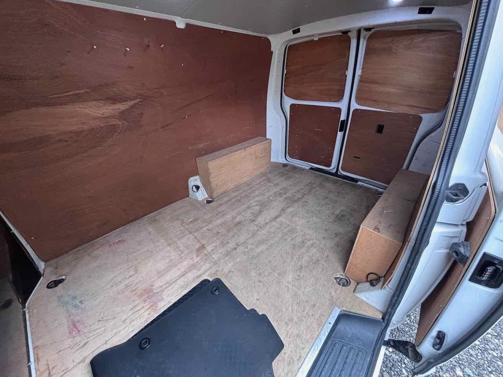 Used Volkswagen Transporter 2021 for sale - 75456366: Photo 32