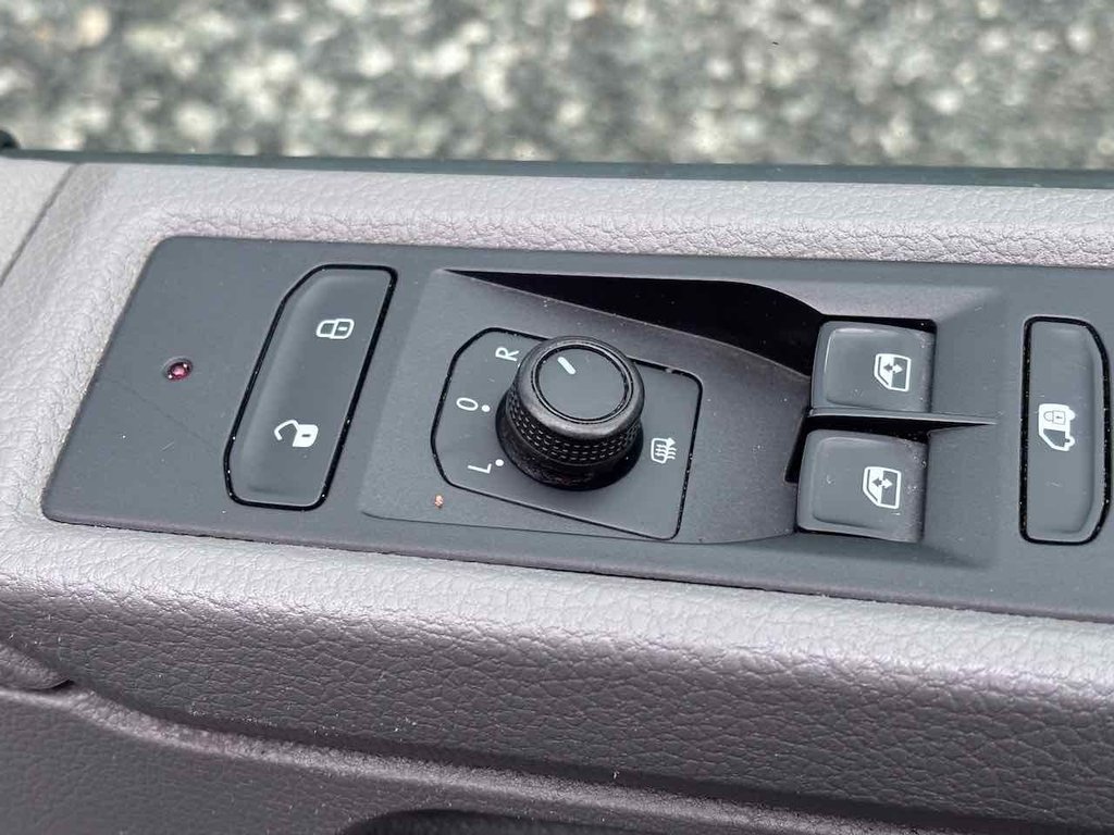 Used Volkswagen Transporter 2021 for sale - 75456366: Photo 36