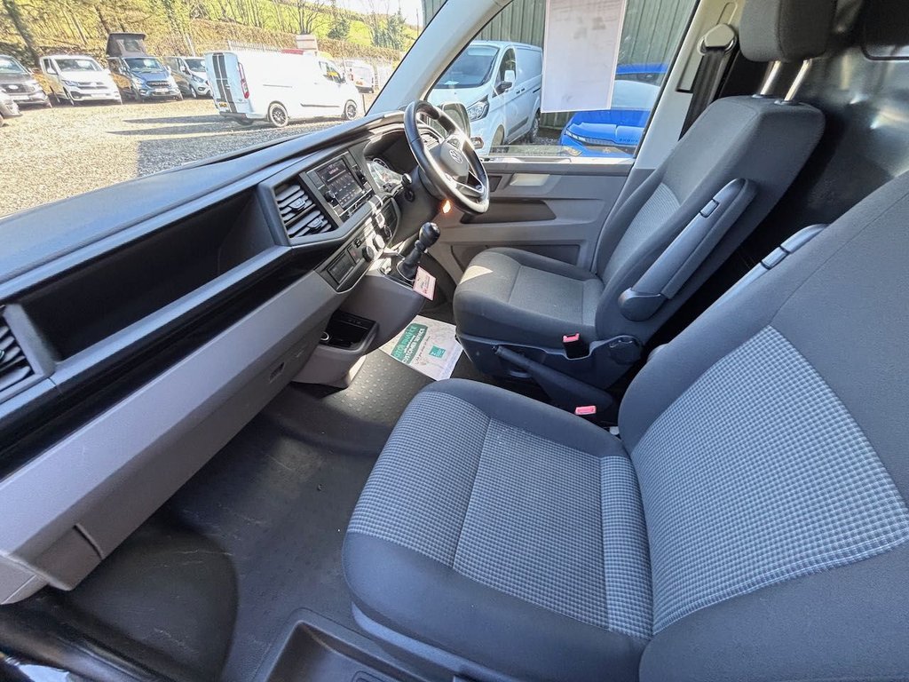 Used Volkswagen Transporter 2022 for sale - 76665706: Photo 38