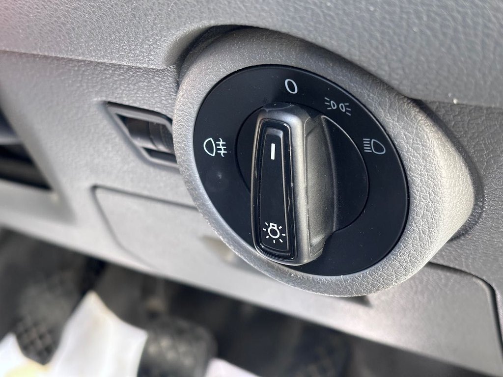 Used Volkswagen Transporter 2022 for sale - 76665706: Photo 41