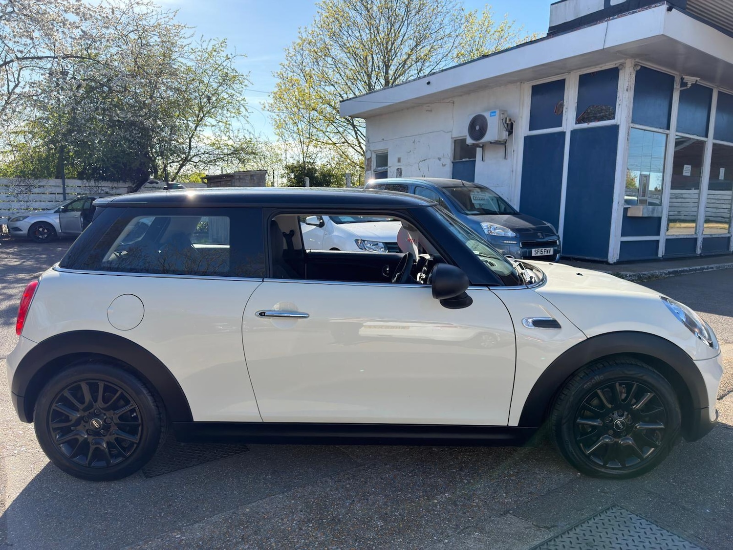 Used MINI Hatch 2015 for sale - 78157812: Photo 4