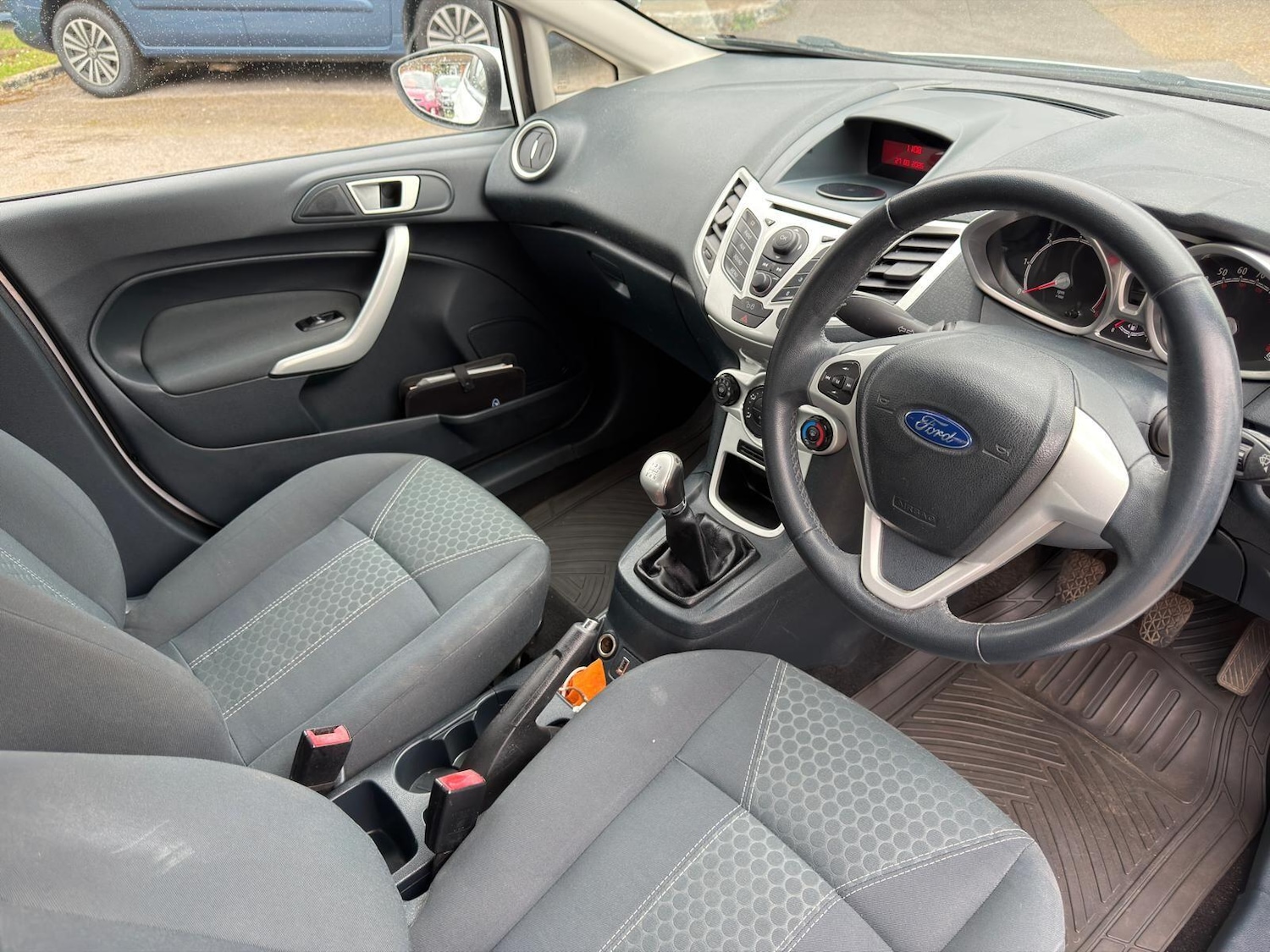 Used Ford Fiesta 2012 for sale - 78048008: Photo 13
