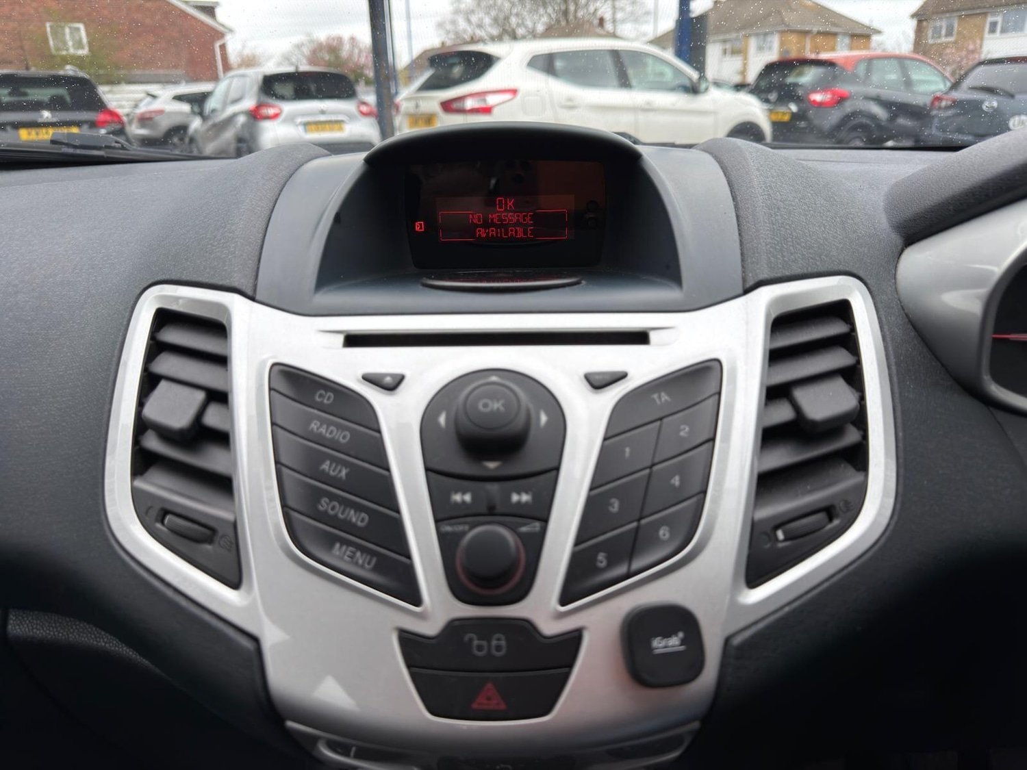 Used Ford Fiesta 2012 for sale - 78048008: Photo 24