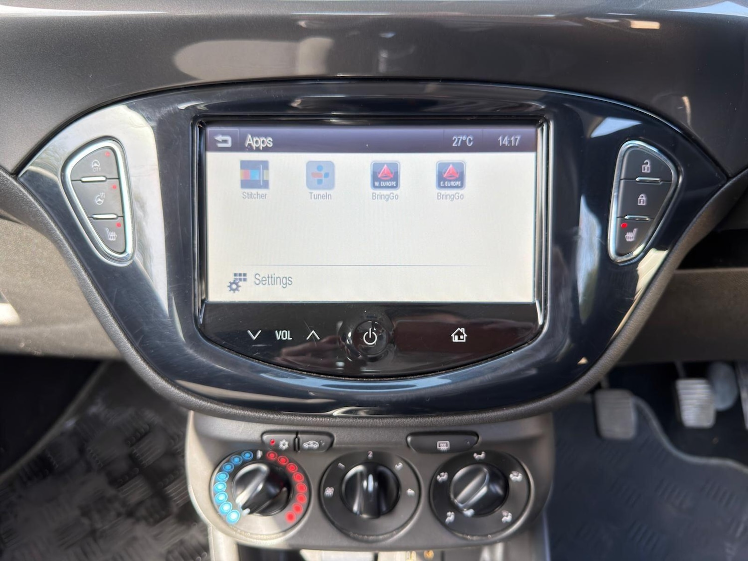 Used Vauxhall Corsa 2015 for sale - 78170623: Photo 22