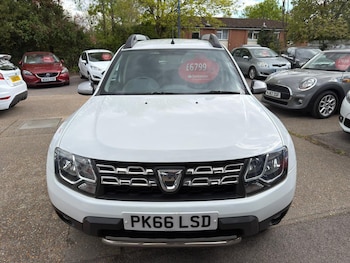 Used Dacia Duster 2016 for sale - 78318754: Photo
