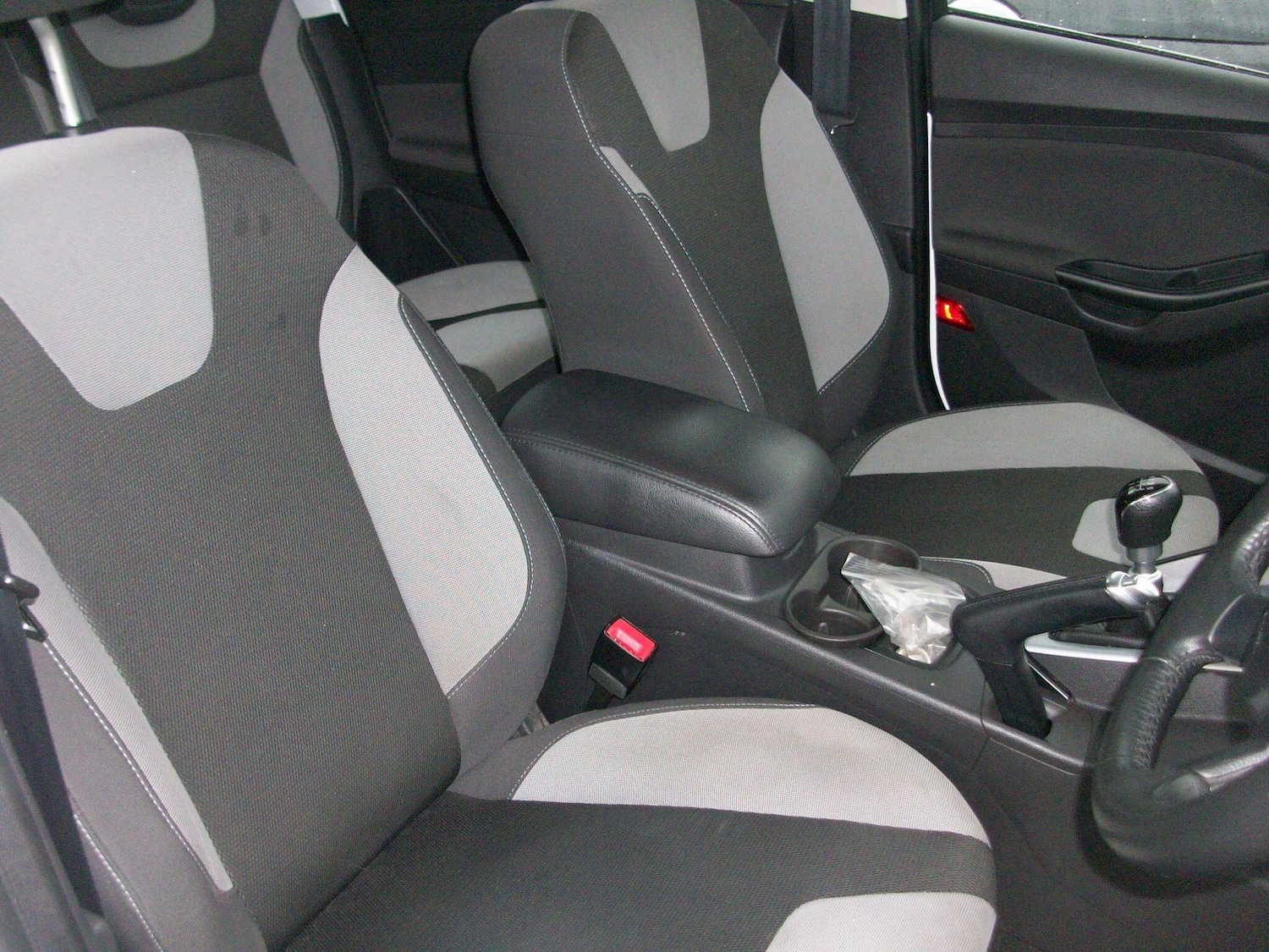 Used Ford Focus 2014 for sale - 77852889: Photo 9