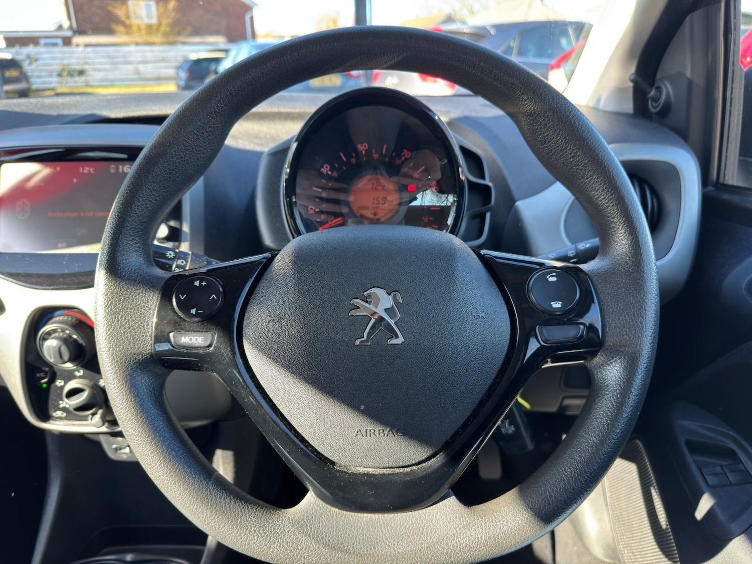 Used Peugeot 108 2015 for sale - 77939337: Photo 24