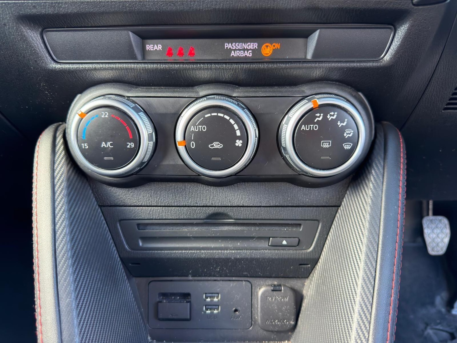 Used Mazda Mazda2 2015 for sale - 78086851: Photo 12