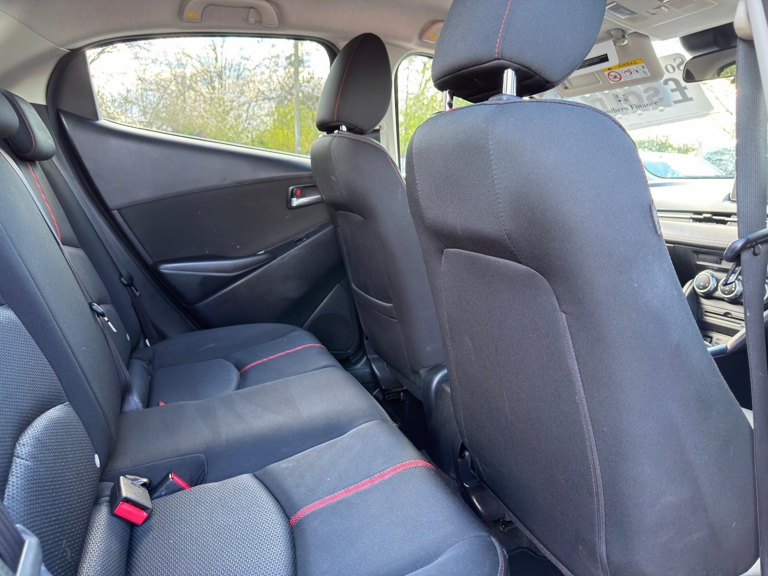 Used Mazda Mazda2 2015 for sale - 78086851: Photo 16