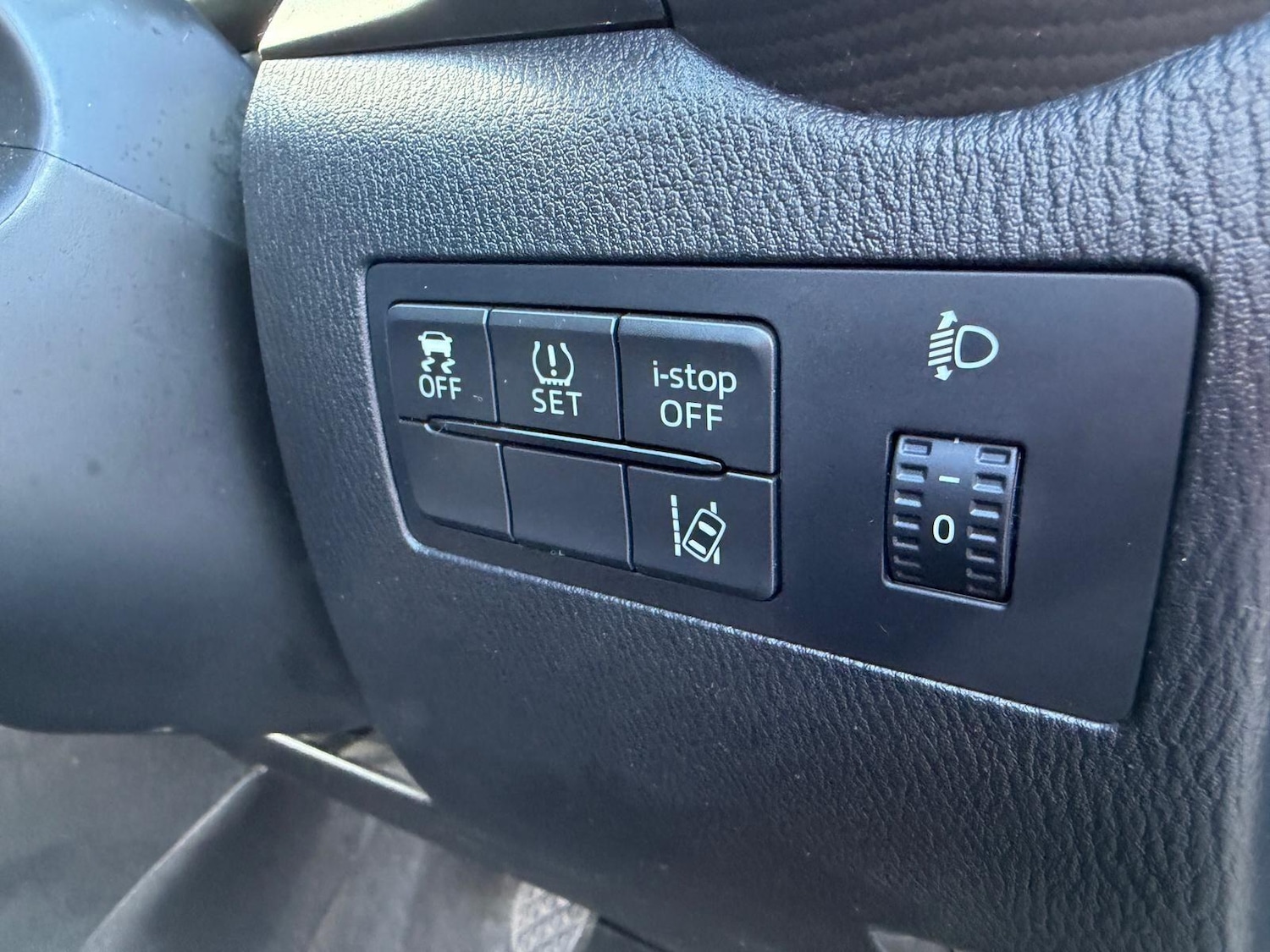 Used Mazda Mazda2 2015 for sale - 78086851: Photo 23