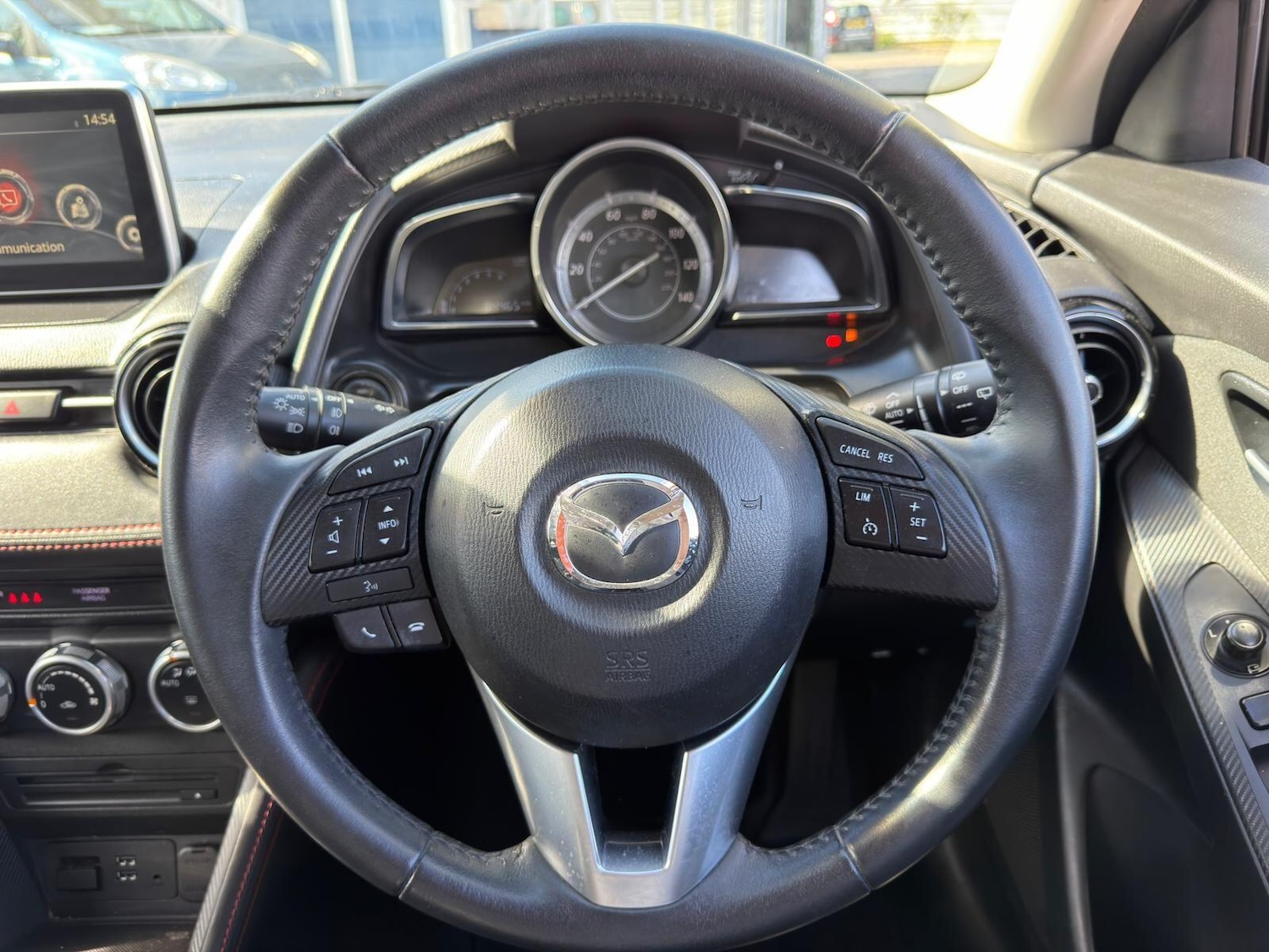 Used Mazda Mazda2 2015 for sale - 78086851: Photo 29