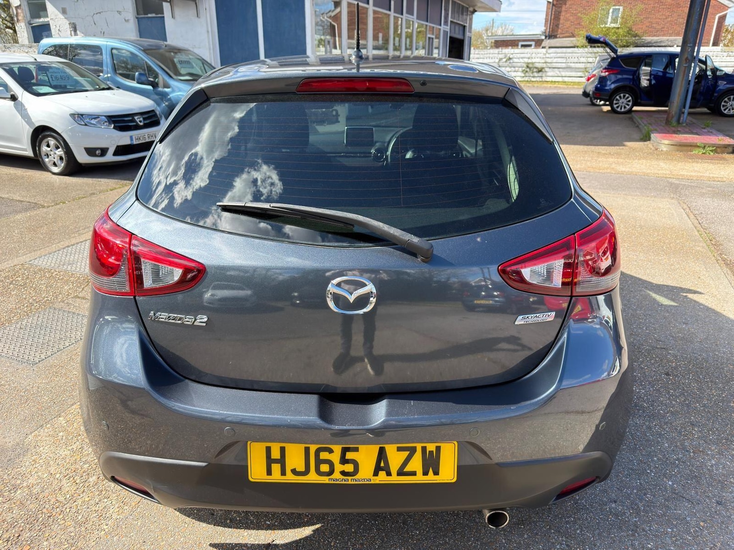 Used Mazda Mazda2 2015 for sale - 78086851: Photo 6