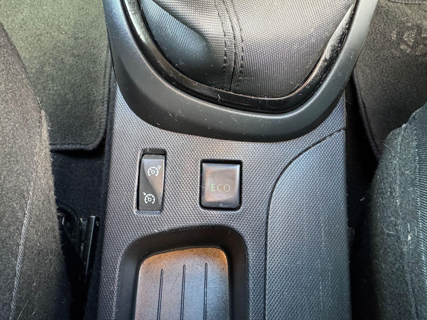 Used Renault Captur 2014 for sale - 78047457: Photo 14