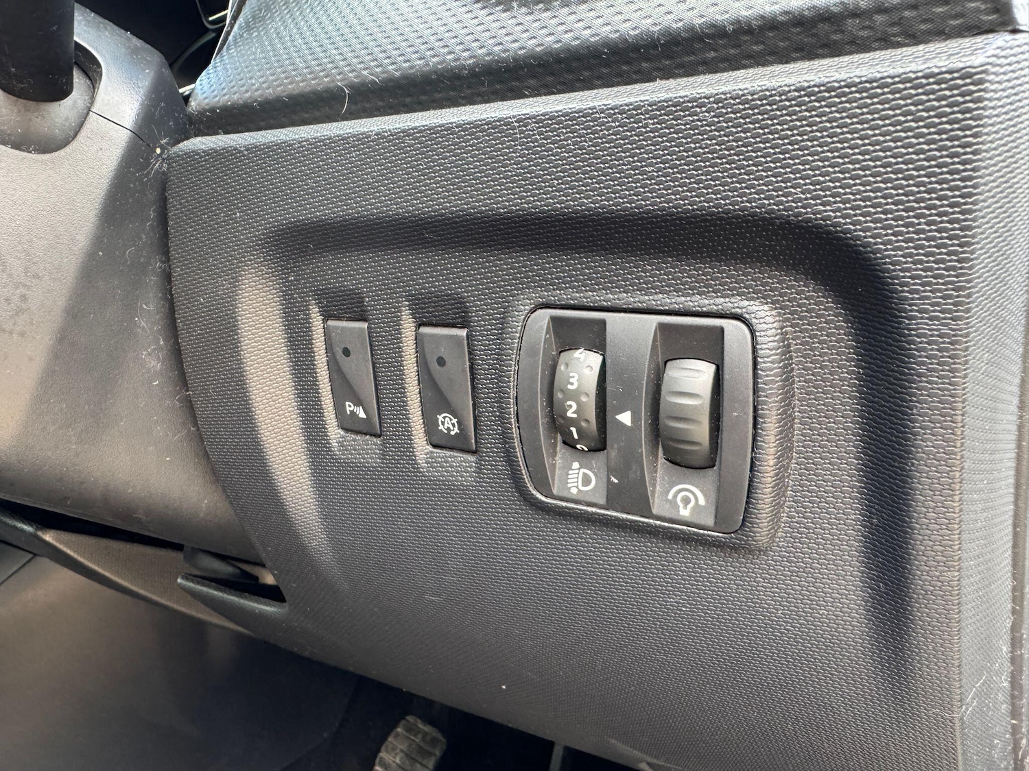 Used Renault Captur 2014 for sale - 78047457: Photo 16