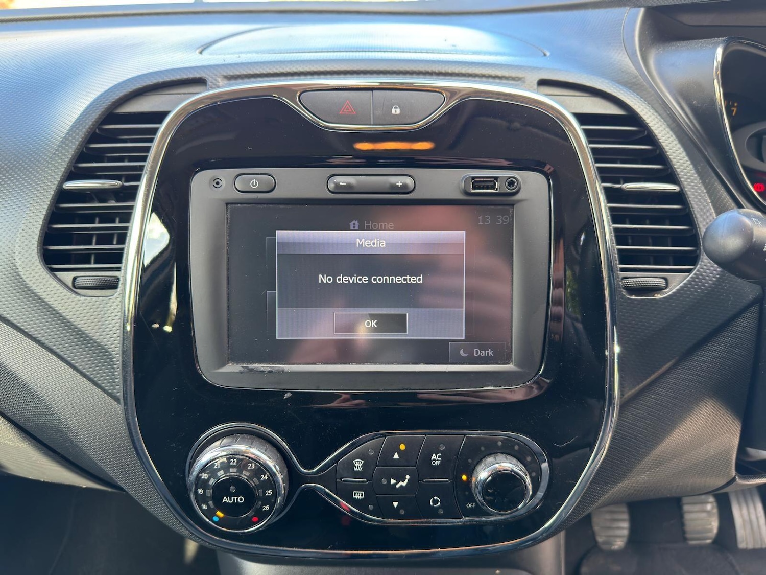 Used Renault Captur 2014 for sale - 78047457: Photo 18