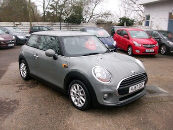 Used MINI Hatch 2017 for sale - 77823676: Photo
