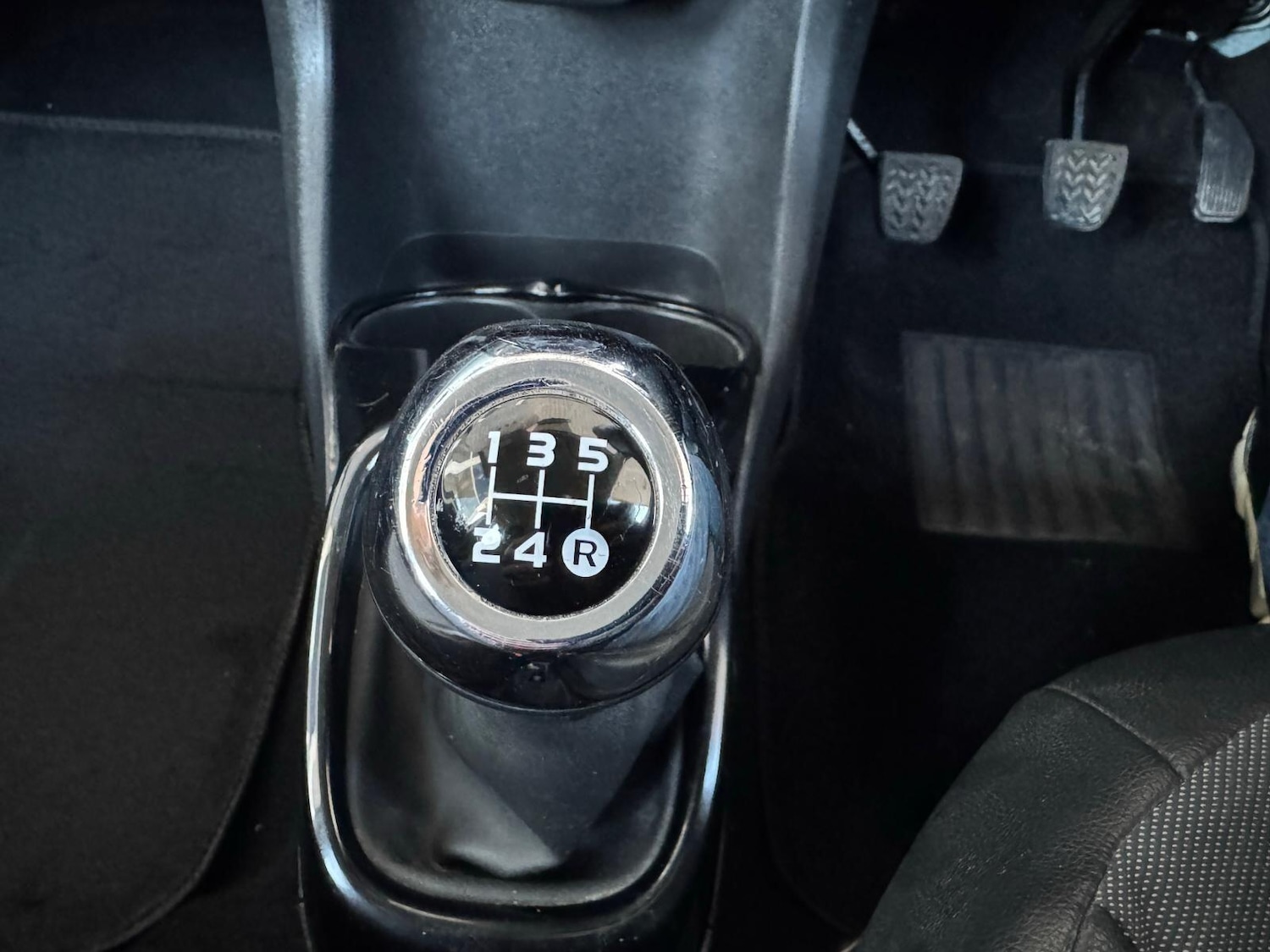 Used Toyota AYGO for sale - 77824110: Photo 12