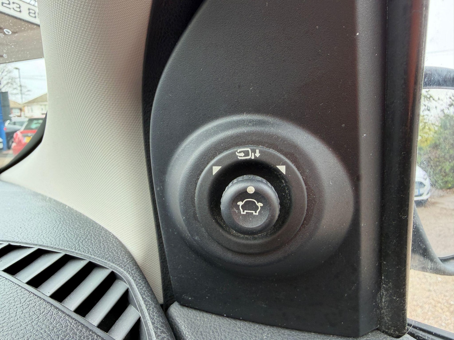 Used Ford Ka+ 2016 for sale - 78204976: Photo 23