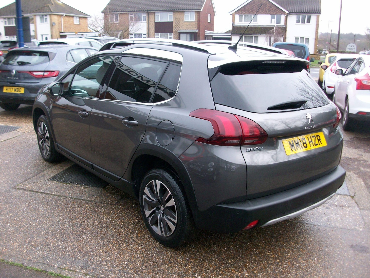 Used Peugeot 2008 for sale - 77823937: Photo 4