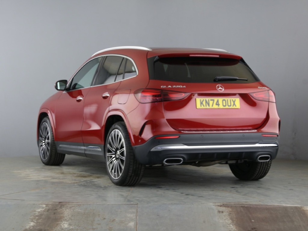 Used Mercedes-Benz GLA 2024 for sale - 76662285: Photo 2