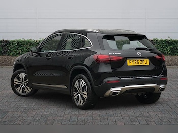 Used Mercedes-Benz GLA 2025 for sale - 78008573: Photo
