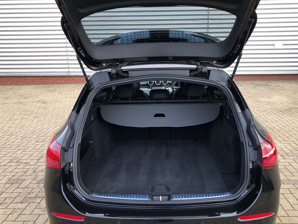 Used Mercedes-Benz C Class 2024 for sale - 77124524: Photo 9