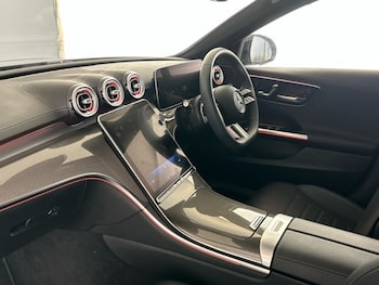 Used Mercedes-Benz C Class 2024 for sale - 76662288: Photo