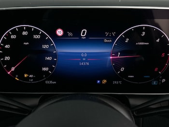 Used Mercedes-Benz GLC 2024 for sale - 76662373: Photo