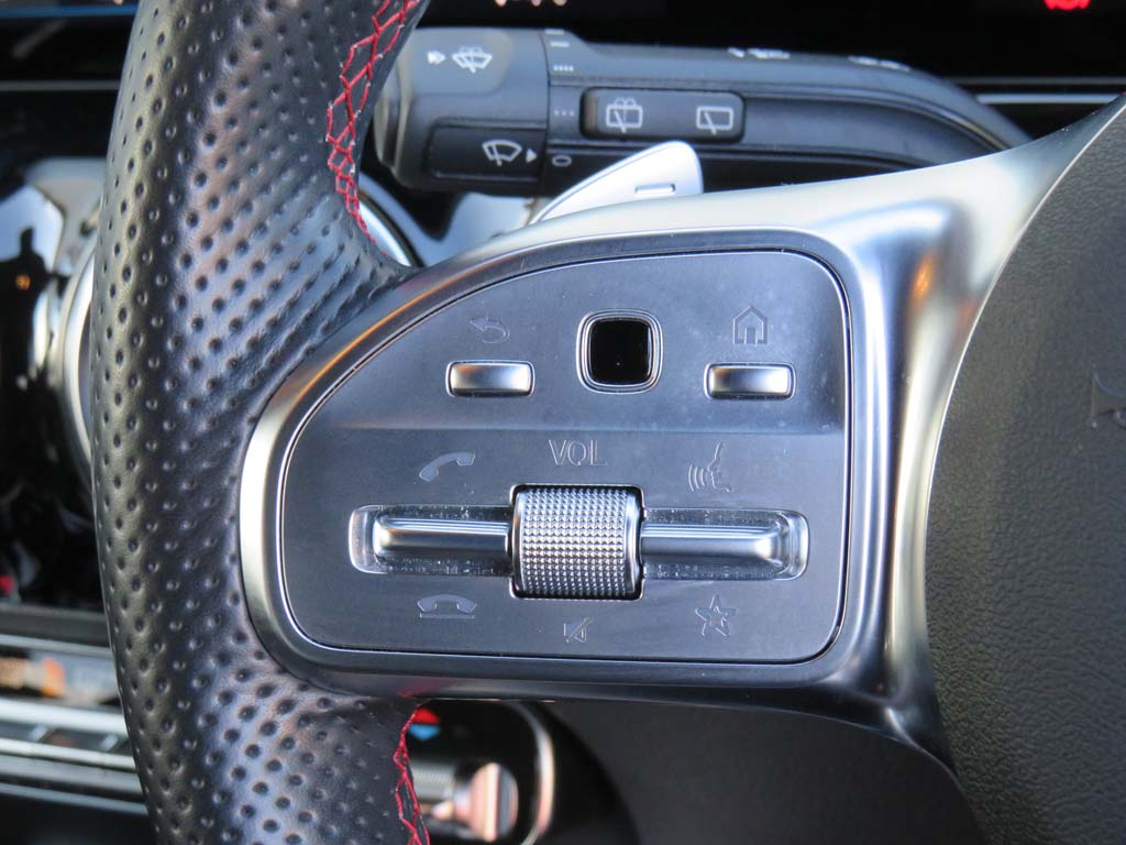 Used Mercedes-Benz GLA 2023 for sale - 76111391: Photo 34