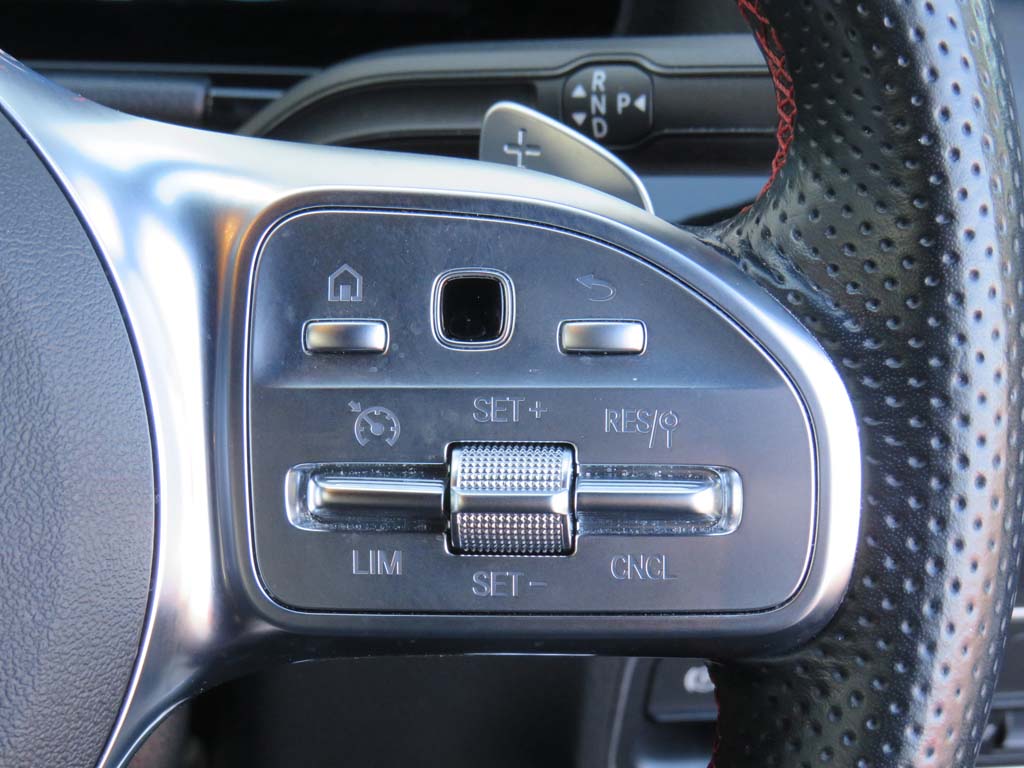 Used Mercedes-Benz GLA 2023 for sale - 76111391: Photo 35