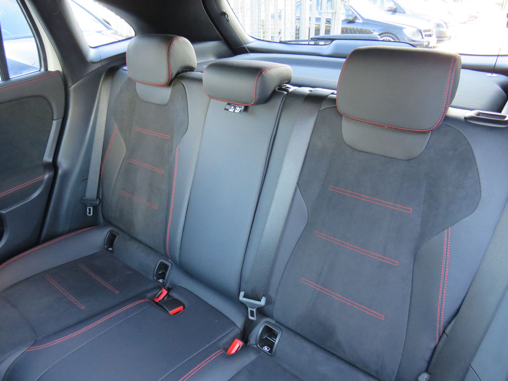 Used Mercedes-Benz GLA 2023 for sale - 76111391: Photo 8