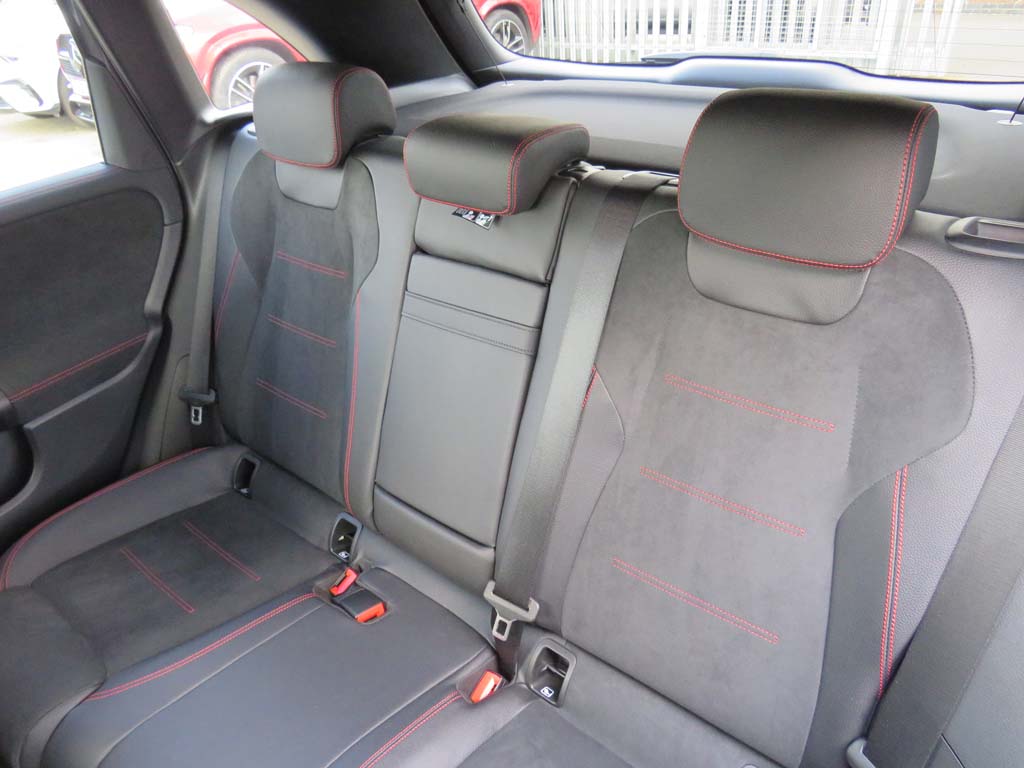 Used Mercedes-Benz B Class 2019 for sale - 75901538: Photo 8