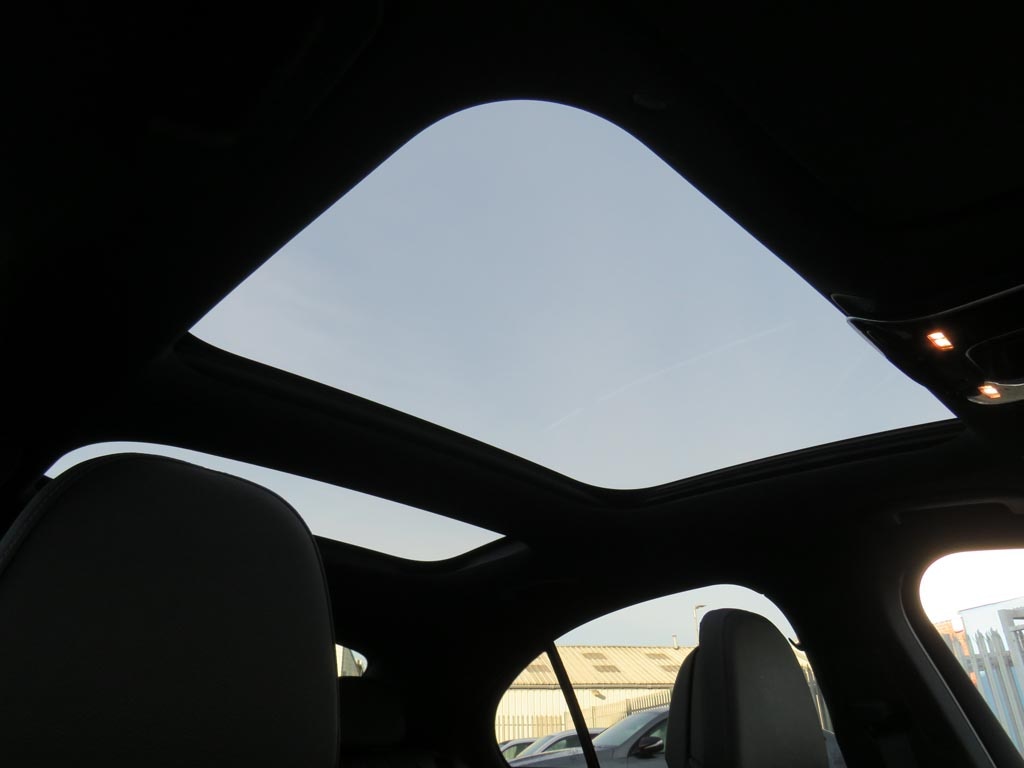 Used Mercedes-Benz E Class 2025 for sale - 76372343: Photo 35